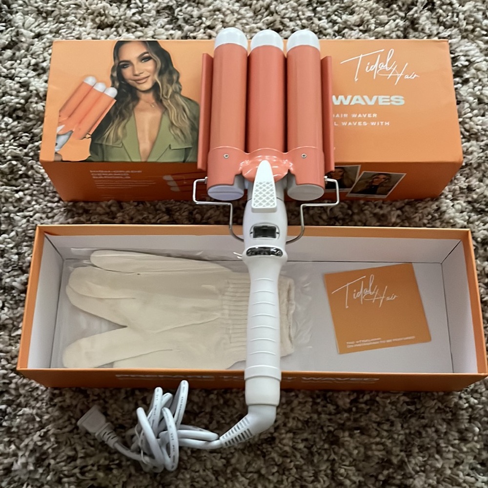 Tidal hair waver